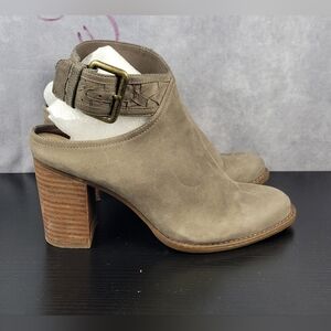 Aldo Adraynia Womens sz 8.5 Taupe suede ankle strap buckle block heel bootie